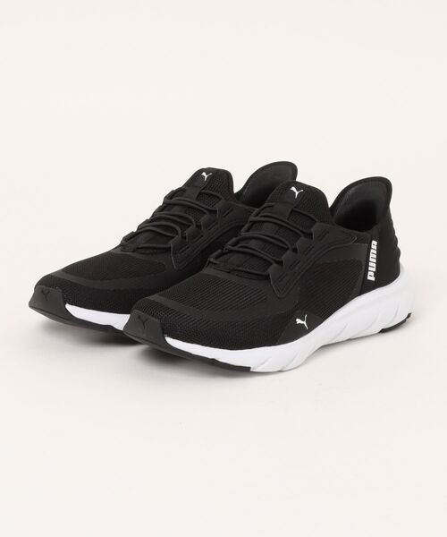 PUMA(プーマ)の「《PUMA》SOFTRIDE フレックス レース EASE IN ALT(スリッポン・メンズ・ブラック×ホワイト/グレー系/ホワイト系その他/ブラック×ブラック/ベージュ系その他/ホワイト系その他2/ダークグレー/ホワイト系その他3/ネイビー系・23.5cm/24.5cm/25.5cm/26.5cm/27.5cm/23.0cm/25.0cm/26.0cm/27.0cm/28.0cm/24.0cm/22.5cm)」の1枚目の写真