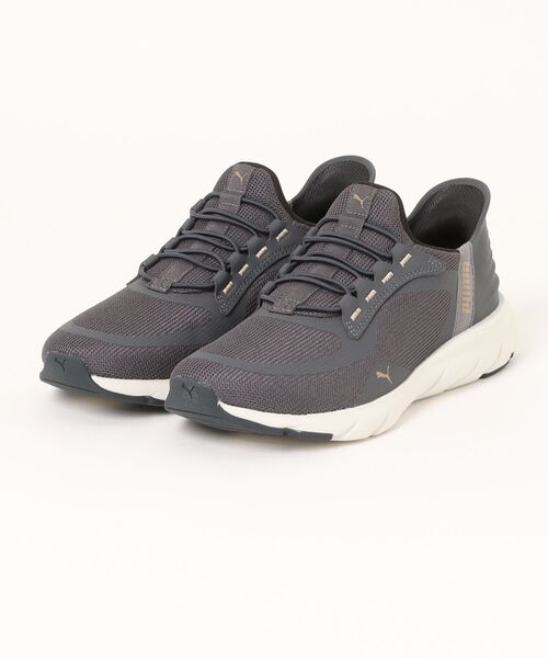 PUMA(プーマ)の「《PUMA》SOFTRIDE フレックス レース EASE IN ALT(スリッポン・メンズ・ブラック×ホワイト/グレー系/ホワイト系その他/ブラック×ブラック/ベージュ系その他/ホワイト系その他2/ダークグレー/ホワイト系その他3/ネイビー系/グレー系その他/ブラック/ホワイト系その他4・23.5cm/24.5cm/25.5cm/26.5cm/27.5cm/23.0cm/25.0cm/26.0cm/27.0cm/28.0cm/24.0cm/22.5cm)」の9枚目の写真