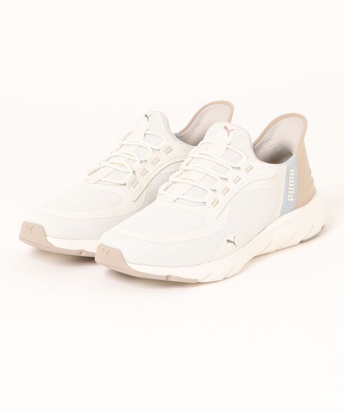 PUMA(プーマ)の「《PUMA》SOFTRIDE フレックス レース EASE IN ALT(スリッポン・メンズ・ブラック×ホワイト/グレー系/ホワイト系その他/ブラック×ブラック/ベージュ系その他/ホワイト系その他2/ダークグレー/ホワイト系その他3/ネイビー系/グレー系その他/ブラック/ホワイト系その他4・23.5cm/24.5cm/25.5cm/26.5cm/27.5cm/23.0cm/25.0cm/26.0cm/27.0cm/28.0cm/24.0cm/22.5cm)」の5枚目の写真