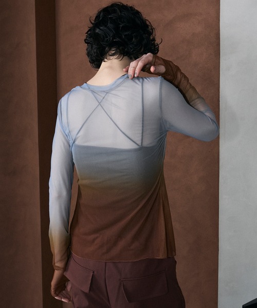 le ELMi（ルエルミ）の「2way gradient sheer cardigan / 2way パワーメッシュ グラデーション カーデトップス（カーディガン/ボレロ・レディース・ブルー/ピンク/ブラウン・FREE）」の12枚目の写真