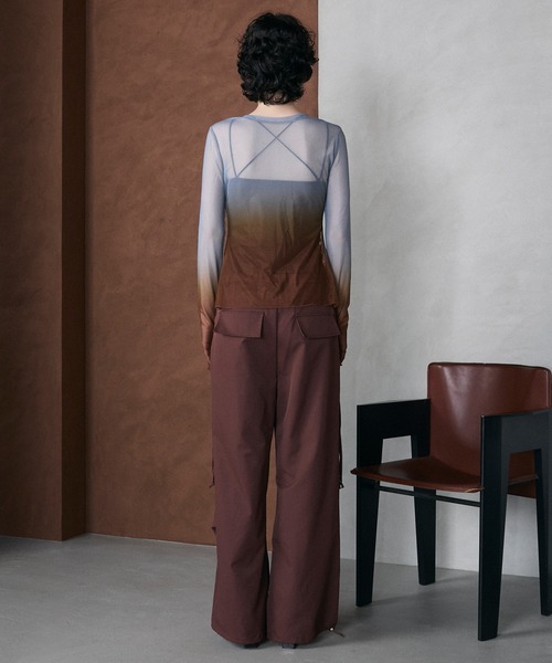 le ELMi（ルエルミ）の「2way gradient sheer cardigan / 2way パワーメッシュ グラデーション カーデトップス（カーディガン/ボレロ・レディース・ブルー/ピンク/ブラウン・FREE）」の16枚目の写真