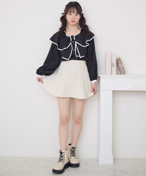 ems excite（エムズエキサイト）の「パイピングフロントリボンBL（シャツ/ブラウス・レディース・ブラック/ナチュラル・FREE）」の15枚目の写真