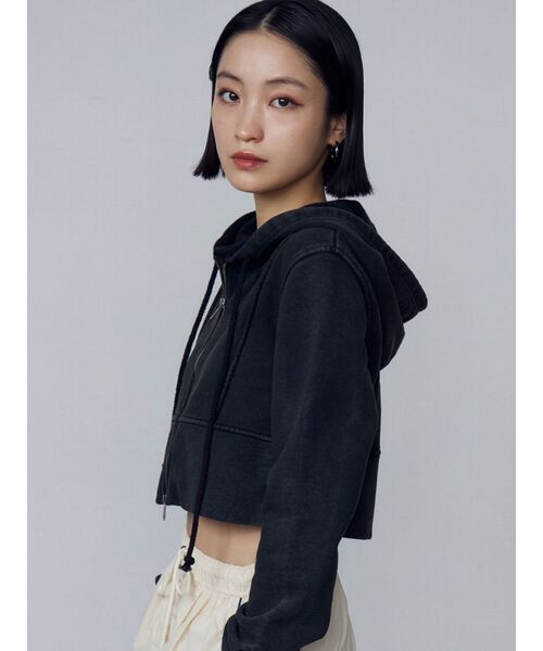 EMODA（エモダ）の「ショートレイヤードフーディー（Tシャツ/カットソー・レディース・ブラウン/ブラック/ベージュ・FREE）」の10枚目の写真