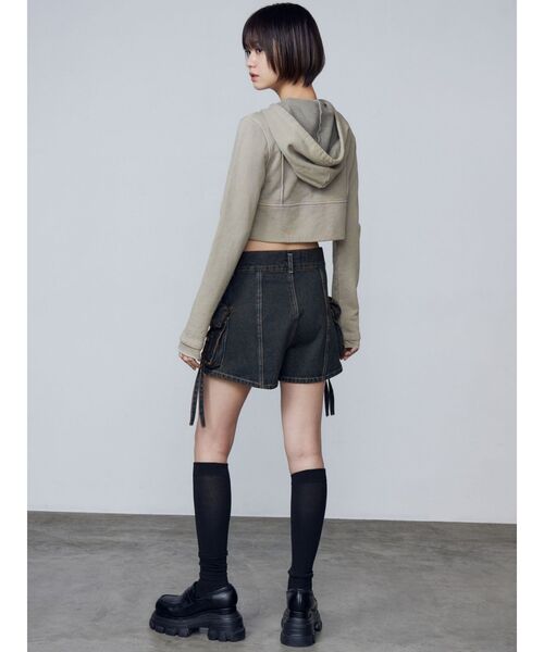 EMODA（エモダ）の「ショートレイヤードフーディー（Tシャツ/カットソー・レディース・ブラウン/ブラック/ベージュ・FREE）」の17枚目の写真