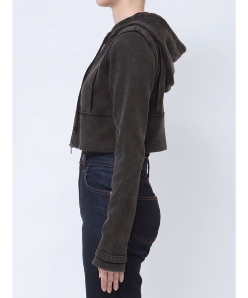 EMODA（エモダ）の「ショートレイヤードフーディー（Tシャツ/カットソー・レディース・ブラウン/ブラック/ベージュ・FREE）」の19枚目の写真