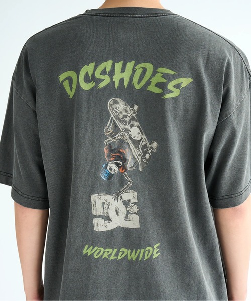 DC SHOES(ディーシーシューズ)の「25 SKATE SKULL SS/DCバックプリント半袖Tシャツ(Tシャツ/カットソー・メンズ・ブラック/ブラック系その他/ホワイト/サンドベージュ・MEDIUM/LARGE/X-LARGE)」の5枚目の写真