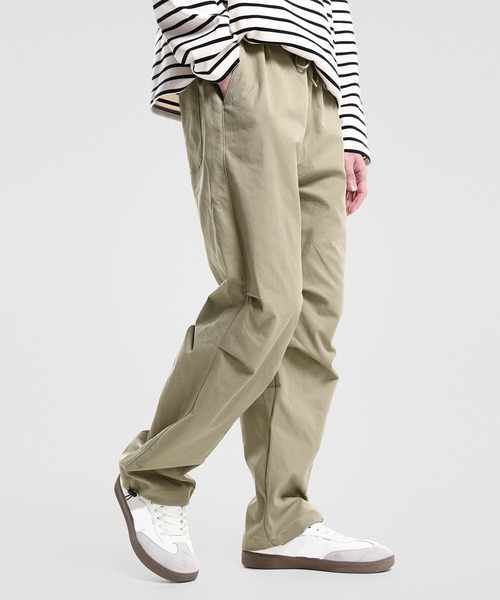 TOBEE(トゥビー)の「【TOBEE】ドローコード付き ストレッチワイドストレートカーゴパンツ(その他パンツ・メンズ・ブラック/ダークグレー/ベージュ/ライトグレー/カーキ・MEDIUM/LARGE/X-LARGE)」の14枚目の写真