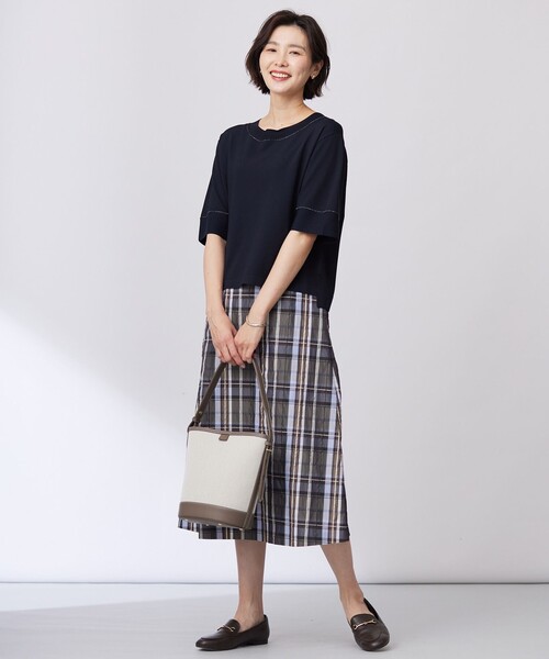 J.PRESS(ジェイプレス)の「【洗える】RAYON ELITE STRETCH ニットT(ニット/セーター・レディース・ライトグリーン系/ネイビー系/ベージュ系/サックスブルー系/ピンク系・MEDIUM/LARGE)」の15枚目の写真