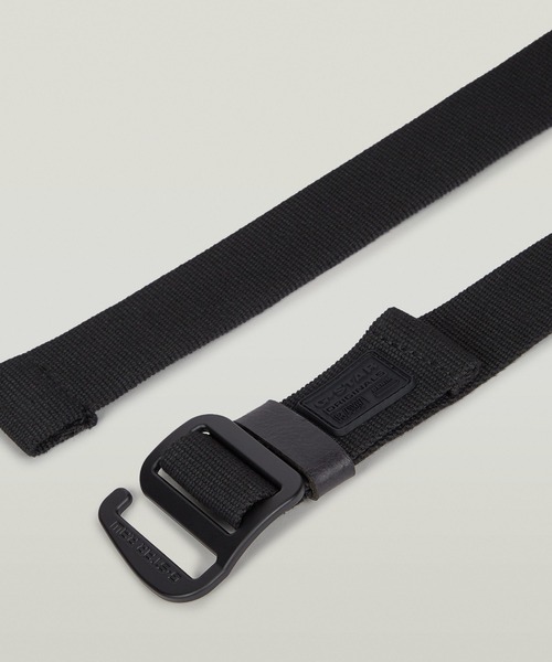 G-STAR(ジースター)の「TECH BELT/フックバックルウェービングベルト/テックベルト(ベルト・メンズ・ダークブラック・100/80/90)」の2枚目の写真