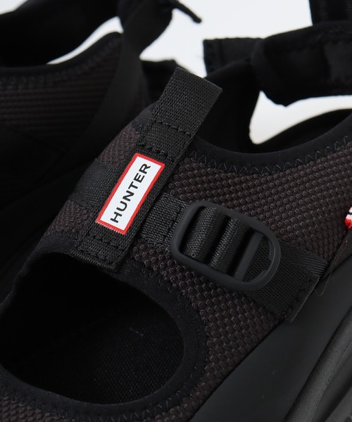 HUNTER(ハンター)の「HUNTER ユニセックス トラベル フロー サンダル(サンダル・レディース・ブラック/ホワイト×グリーン/オフホワイト・24cm/23cm/25cm)」の18枚目の写真