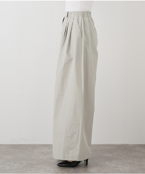 AMOMENTO(アモーメント)の「【AMOMENTO / アモーメント】 THREE TUCK BANDING PANTS AM25SSW09PT(その他パンツ・レディース・グレー系その他・1)」の11枚目の写真