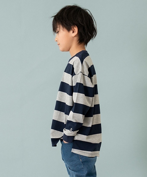 and D. petit main（アンドディープティマイン）の「【365D.】ボーダー袖リブワイドロンT（Tシャツ/カットソー・キッズ・ブルー/ブラック/スモークピンク/グリーン/イエロー/ネイビー・150cm/90cm/110cm/130cm/100cm/120cm/140cm）」の20枚目の写真