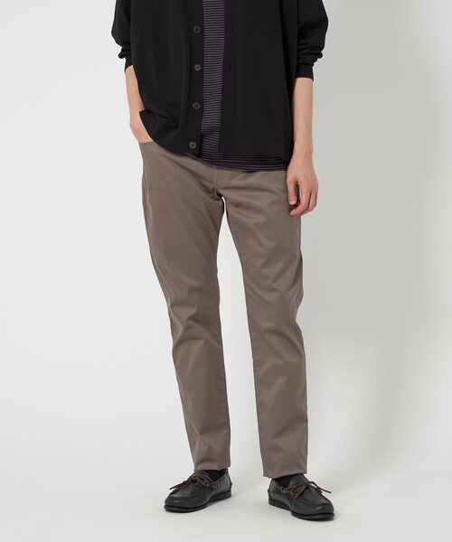 UNITED ARROWS(ユナイテッドアローズ)の「ニドム ウエポン ユーロテーパード 5ポケット パンツ(その他パンツ・メンズ・ベージュ/オリーブ/ダークグレー・XL/L/M/S)」の1枚目の写真