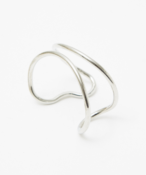 qualite（カリテ）の「ウェーブバングル/シルバー/ゴールド（バングル/リストバンド・レディース・ゴールド/シルバー・フリー）」の7枚目の写真