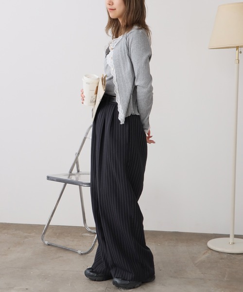 ROOPTOKYO(ループトウキョウ)の「2WAYLace Cropped Top/レースモチーフ クロップドトップス 秋物 秋服 2026年秋冬(アンサンブル・レディース・ブラック/ホワイト/グレー/ベージュ・FREE)」の20枚目の写真