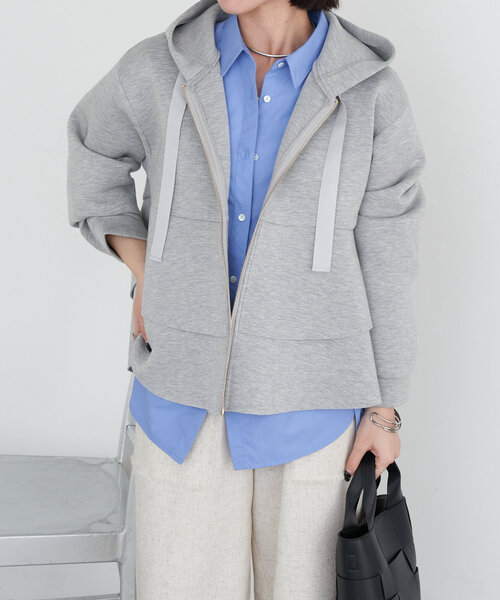 Jena espace merveilleux（ジェナ　エスパスメルヴェイユ）の「フリル切替パーカー（パーカー・レディース・グレー/ネイビー・FREE）」の22枚目の写真