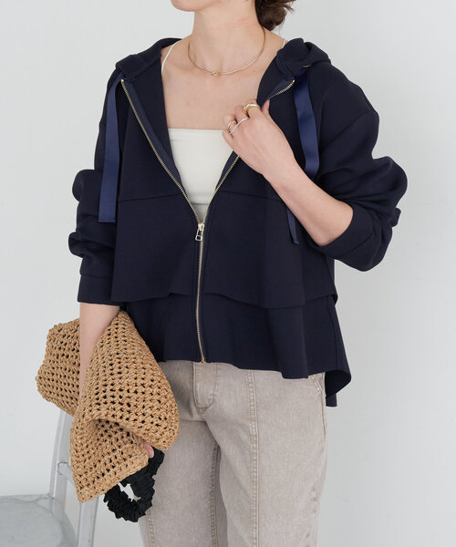 Jena espace merveilleux（ジェナ　エスパスメルヴェイユ）の「フリル切替パーカー（パーカー・レディース・グレー/ネイビー・FREE）」の18枚目の写真