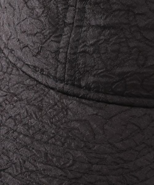JEANASIS（ジーナシス）の「【New Era別注】RIBBON JACQUARD CAP/324895（キャップ・レディース・ブラック/アイボリー・FREE）」の4枚目の写真