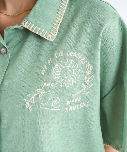 ROXY(ロキシー)の「SWEET DOODLES /ロキシーカバーアップシャツ(シャツ/ブラウス・レディース・ベージュ/グリーン・LARGE/MEDIUM)」の15枚目の写真