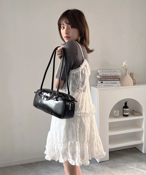 Jewelobe（ジュエローブ）の「フリル×レースビスチェディテールキャミチュニック（キャミソール・レディース・ブラック/ホワイト・FREE）」の6枚目の写真