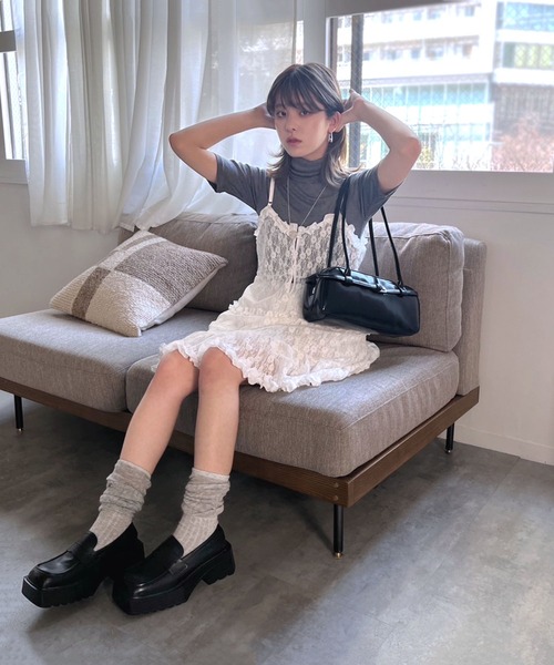 Jewelobe（ジュエローブ）の「フリル×レースビスチェディテールキャミチュニック（キャミソール・レディース・ブラック/ホワイト・FREE）」の10枚目の写真