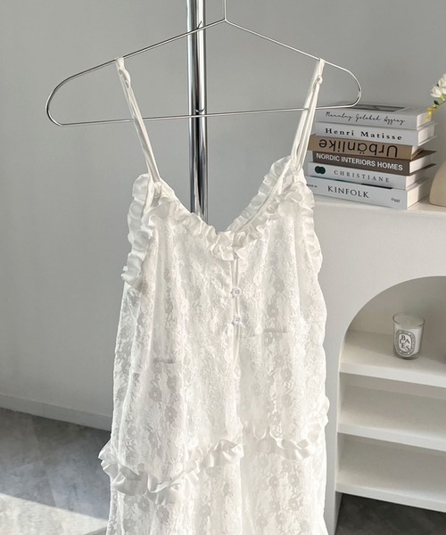 Jewelobe（ジュエローブ）の「フリル×レースビスチェディテールキャミチュニック（キャミソール・レディース・ブラック/ホワイト・FREE）」の17枚目の写真