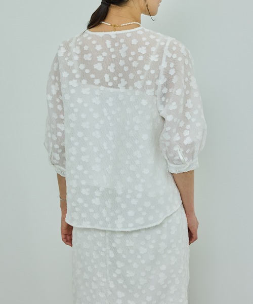 ROPE' / ロペ 【WEB・一部店舗限定】フラワージャガードブラウス【セットアップ対応】/洗える ROPE'｜【WEB・一部店舗限定】フラワージャガードブラウス