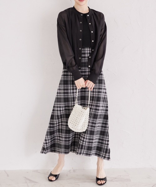 tocco closet(トッコ クローゼット)の「シアーブルゾン風カーディガン(カーディガン/ボレロ・レディース・ブルー/イエロー/オフホワイト/ブラック・M)」の9枚目の写真