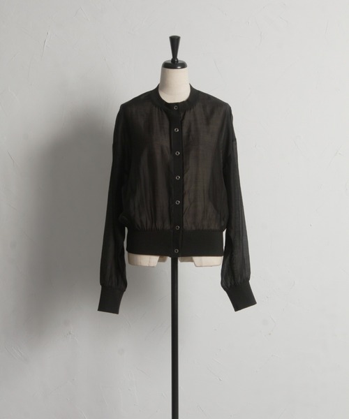 tocco closet(トッコ クローゼット)の「シアーブルゾン風カーディガン(カーディガン/ボレロ・レディース・ブルー/イエロー/オフホワイト/ブラック・M)」の21枚目の写真