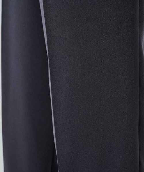 STUDIOUS（ステュディオス）の「【STUDIOUS】ESSENTIAL TAPERED PANTS（スラックス・メンズ・チャコールグレー/ブラック・1/2）」の7枚目の写真