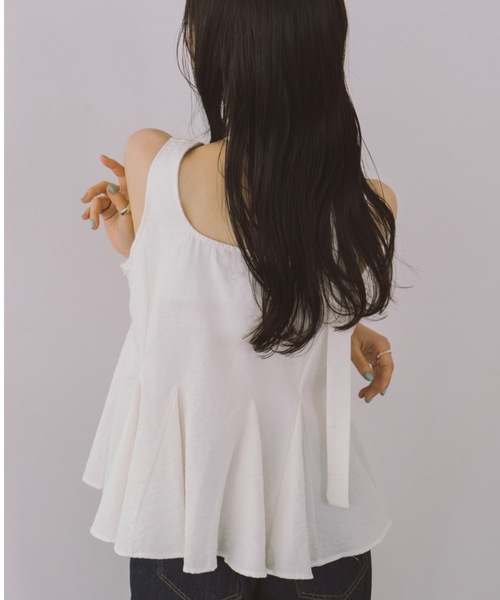 DRWCYS（ドロシーズ）の「ボウタイ付きフレアヘムブラウス（シャツ/ブラウス・レディース・ブルー/ホワイト・FREE）」の5枚目の写真