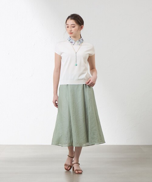 amaca(アマカ)の「【Anniversary Piece】ブライトレーヨン襟付きプルオーバー(ニット/セーター・レディース・ダークネイビー/グリーン/オフホワイト・38)」の13枚目の写真