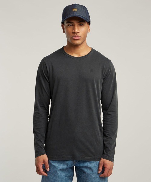 G-STAR(ジースター)の「Garment Dyed Chest Logo T-Shirt/ガーメントダイクラシックロゴロングスリーブTシャツ(Tシャツ/カットソー・メンズ・ダークブラック・MEDIUM/SMALL/LARGE)」の1枚目の写真