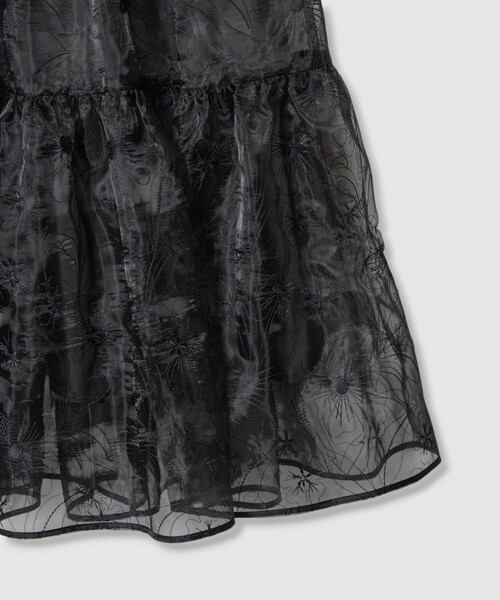 LOULOU WILLOUGHBY オーガンジーフラワー刺繍スカート(黒） LOULOU WILLOUGHBY】オーガンジーフラワー刺繍スカート（スカート