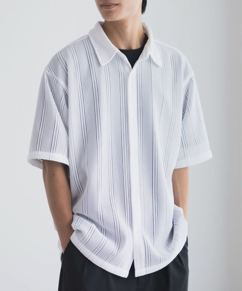 URBAN COLLECTION(アーバンコレクション)の「【URBANCOLLECTION/アーバンコレクション】レースレギュラーシャツ(シャツ/ブラウス・メンズ・ホワイト/ブラック/ライラック・S/M/L/XL)」の5枚目の写真