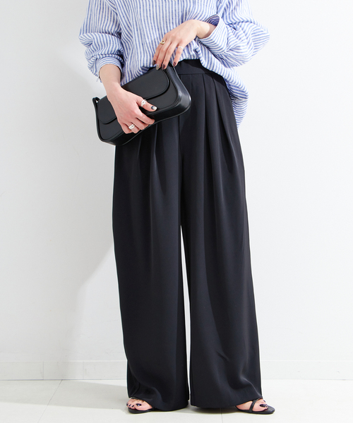 B.C STOCK(ベーセーストック)の「《追加》【WEB限定】ウォッシャブル / タックワイドパンツ(スラックス・レディース・ブラック・SMALL/MEDIUM)」の6枚目の写真