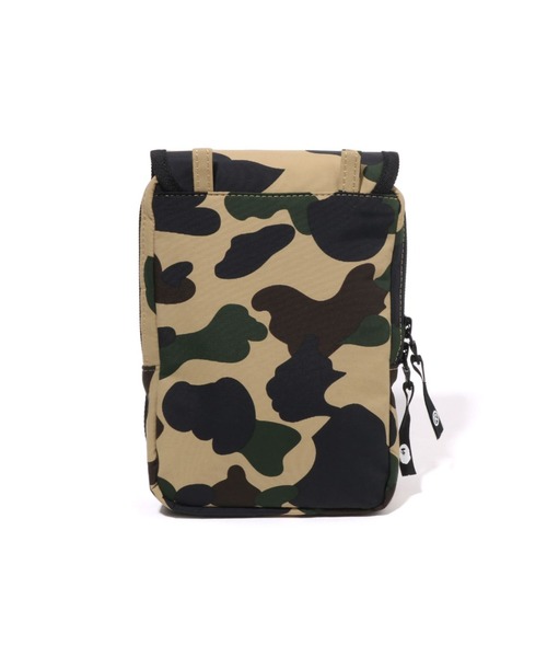 ベイシングエイプ　迷彩柄ショルダーナイロンバック ベイシングエイプ 迷彩柄ショルダーナイロンバック 1ST CAMO