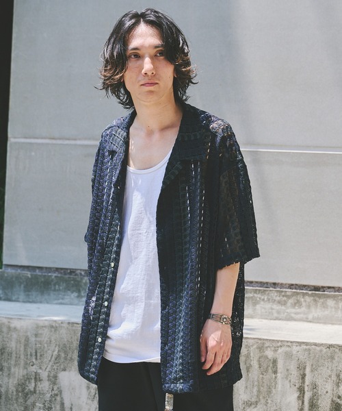 JOURNAL STANDARD(ジャーナルスタンダード)の「アブストラクト レース 半袖 シャツ(シャツ/ブラウス・メンズ・ブラック/ホワイト/ホワイト系その他/ベージュ/ネイビー・MEDIUM/LARGE)」の5枚目の写真