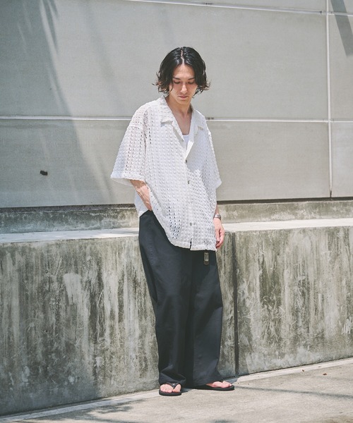 JOURNAL STANDARD(ジャーナルスタンダード)の「アブストラクト レース 半袖 シャツ(シャツ/ブラウス・メンズ・ブラック/ホワイト/ホワイト系その他/ベージュ/ネイビー・MEDIUM/LARGE)」の12枚目の写真