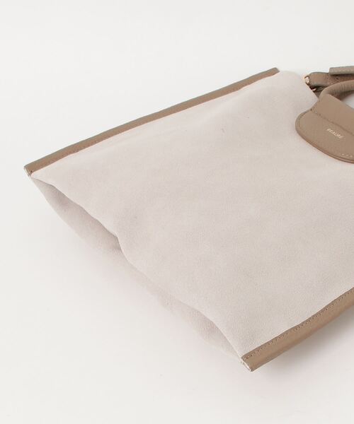 Beau're（ヴュレ）の「【BEAURE/ビュレ】Suede 2Way ショルダー Bag（ハンドバッグ・レディース・カーキ/ブラウン系その他/アイボリー・FREE）」の18枚目の写真