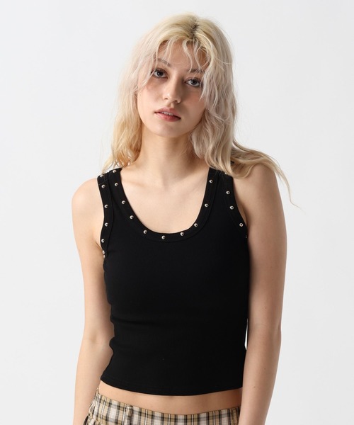 FOREVER 21（フォーエバー トゥエンティーワン）の「【2025SS】スタッズタンク（タンクトップ・レディース・ブラウン/オフホワイト/ブラック・FREE）」の17枚目の写真