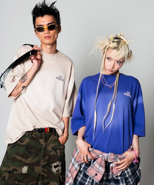 LTR DEPTH（レイターデプス）の「LTR DEPTH/バックスタッズグラフィックT（Tシャツ/カットソー・メンズ・パープル/ベージュ/ブラック・MEDIUM/LARGE）」の6枚目の写真