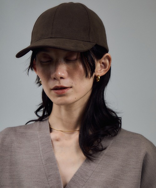 SALON adam et rope'（サロン アダム エ ロペ）の「Ultrasuede(R) cap / キャップ（キャップ・レディース・ベージュ/ダークブラウン・FREE）」の3枚目の写真