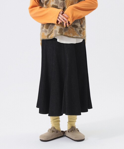 BEAMS BOY(ビームスボーイ)の「【2/5再値下げ】デニム フレア スカート(デニムスカート・レディース・ブラック/インディゴブルー・0/1/2)」の17枚目の写真