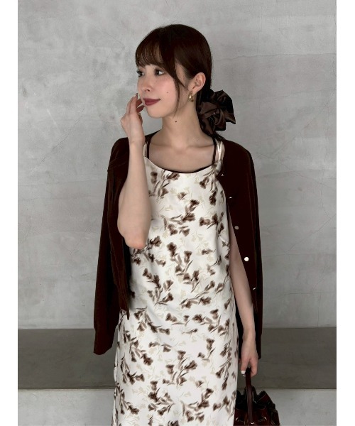 ロゴ刺繍ポケットクルーネックカーディガン／ウォッシャブル