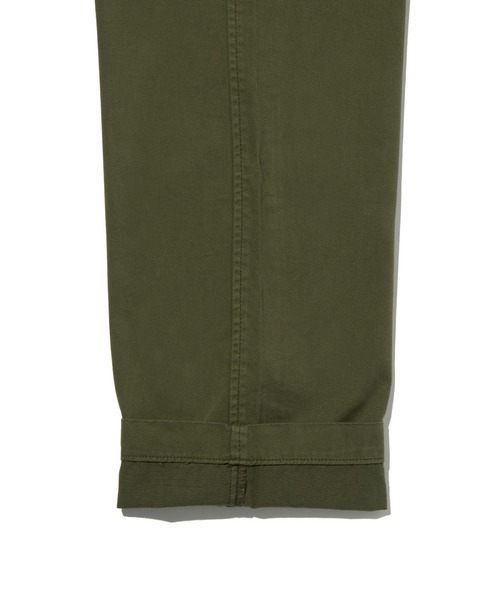 Levi's（リーバイス）の「Levi's/リーバイス XX CHINO オーセンティック リラックス（チノパンツ・メンズ・グリーン・W36 L32/W33 L32/W29 L32/W28 L32/W30 L32/W31 L32/W32 L32/W34 L32）」の14枚目の写真