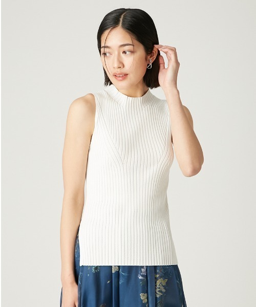 FRAY I.D（フレイアイディー）の「アイレットリブノースリニット