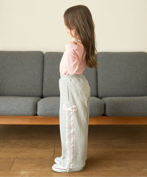 Lycee mine（リセマイン）の「【セットアップ可】【毛玉バイバイ裏毛】リボンラインワイドパンツ（その他パンツ・キッズ・クリーム/トップグレー/オフホワイト/ブラック/ライトピンク/ブルーグレー・110cm/130cm/150cm/120cm/100cm/140cm）」の15枚目の写真