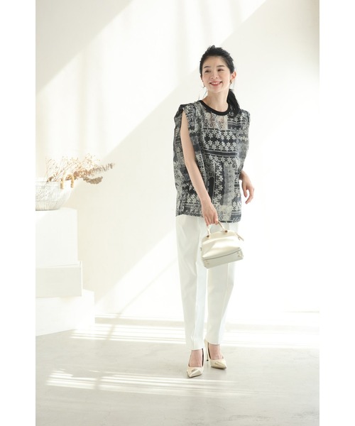 cawaii（カワイイ）の「肩パッド入り版画アートのシアーカットソートップス（Tシャツ/カットソー・レディース・ネイビー・FREE）」の20枚目の写真