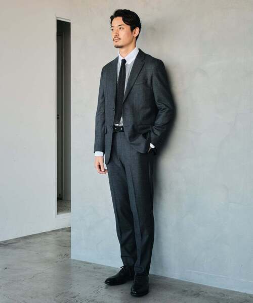 EDIFICE（エディフィス）の「SUPER 120’s ウールサキソニー 2ボタン ジャケット【セットアップ着用可能】（テーラードジャケット・メンズ・ダークブルー/ネイビー/グリーン系その他/ベージュ系その他/ブラウン/ブラック/チャコールグレー・XX-LARGE/X-LARGE/LARGE/MEDIUM/SMALL/X-SMALL）」の19枚目の写真